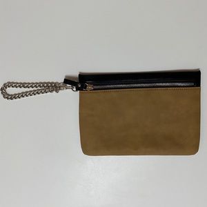 Express Clutch